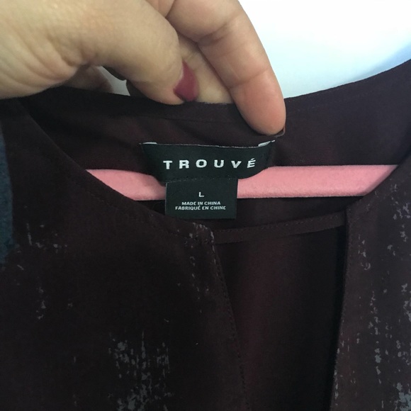 Trouve split back tank top - Picture 2 of 4